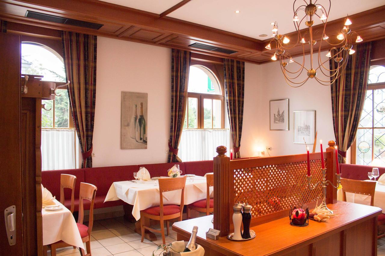 Hotel Schuetzenburg Burscheid Dış mekan fotoğraf
