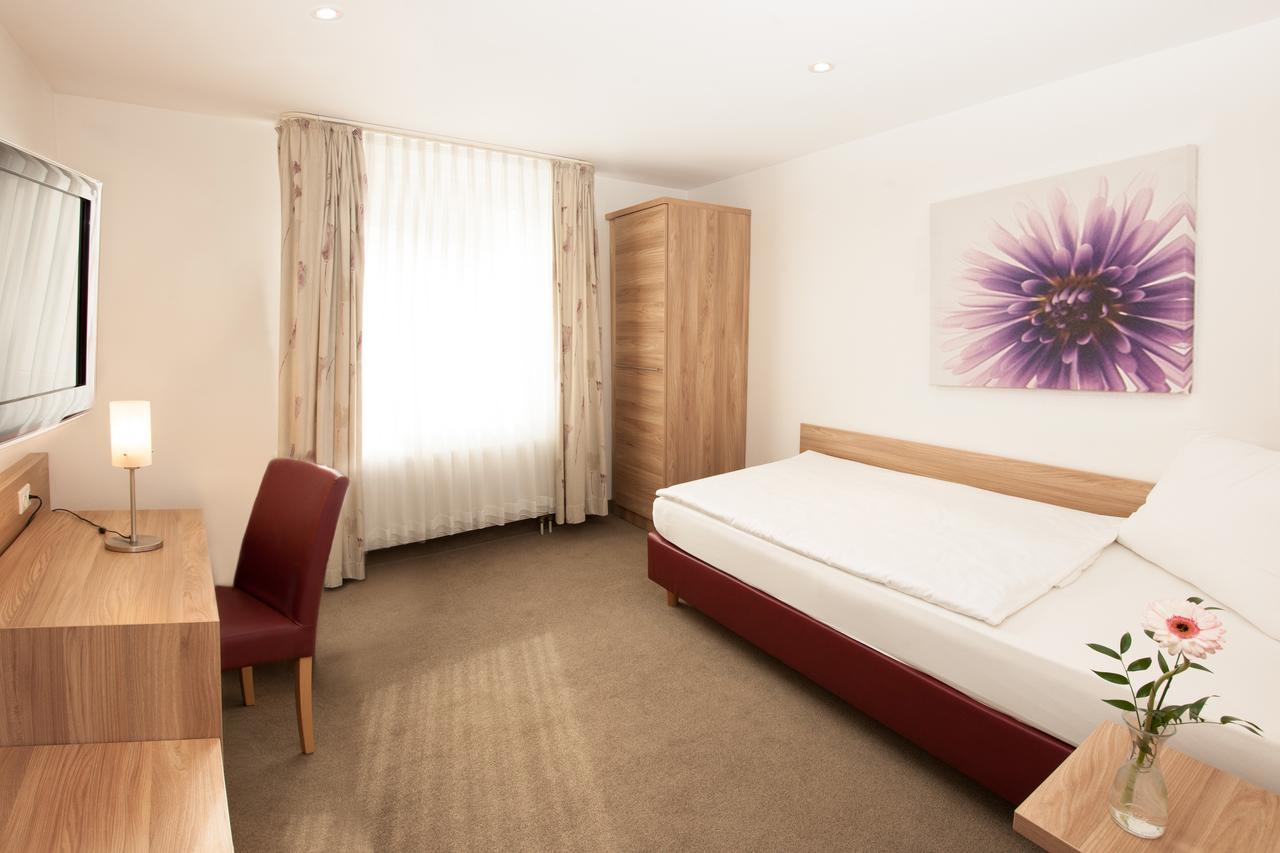 Hotel Schuetzenburg Burscheid Dış mekan fotoğraf